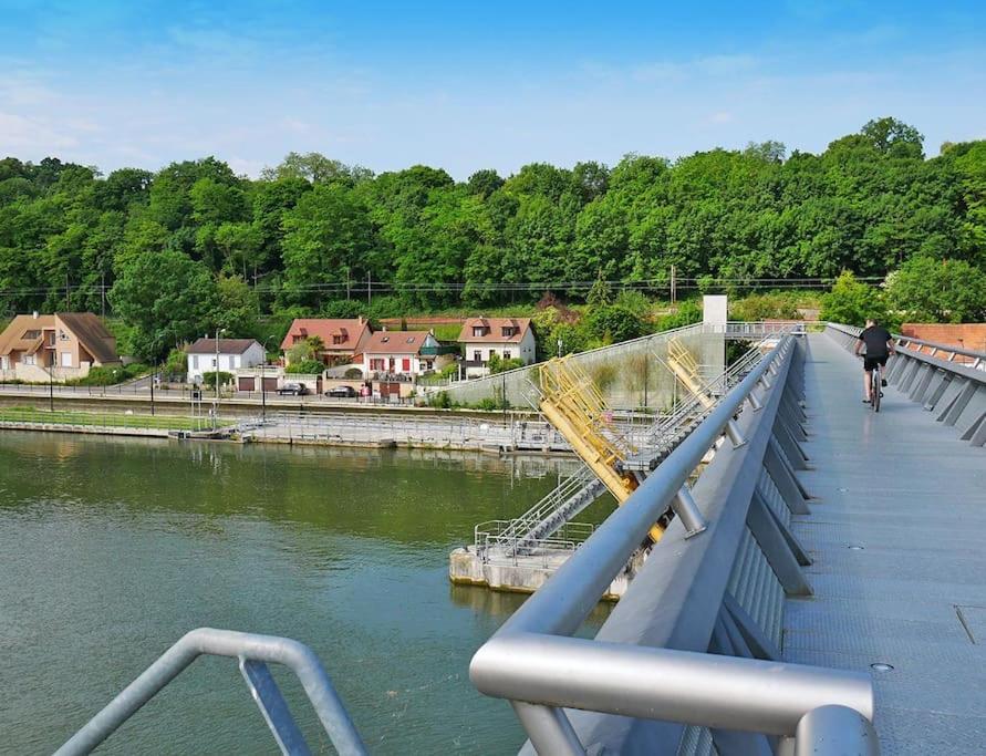 Superbe Appartement - Near Paris Corbeil-Essonnes Ngoại thất bức ảnh